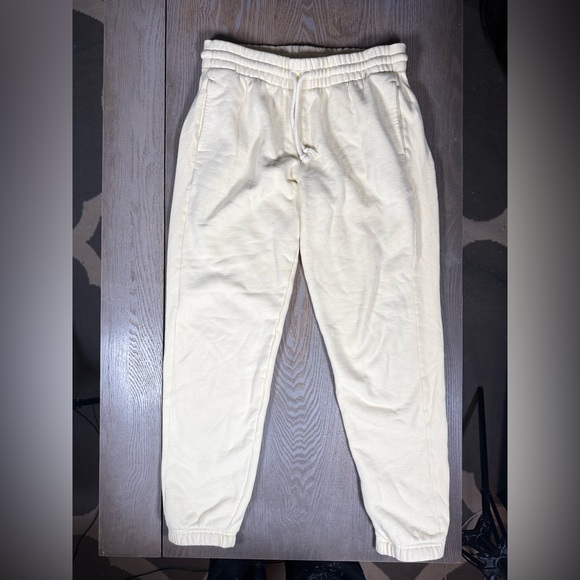 Aritzia TNA Jogging Pants for Women - Picture 2 of 7